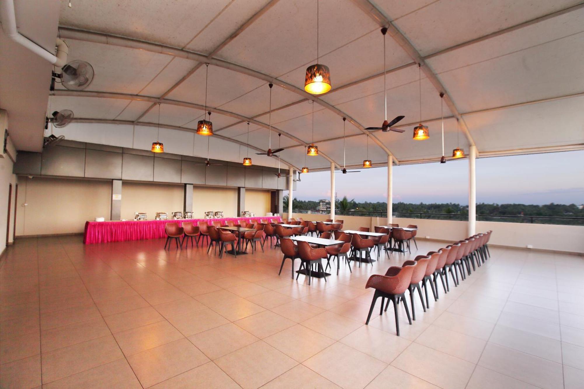 Magnet Hotel Kannur Exterior photo
