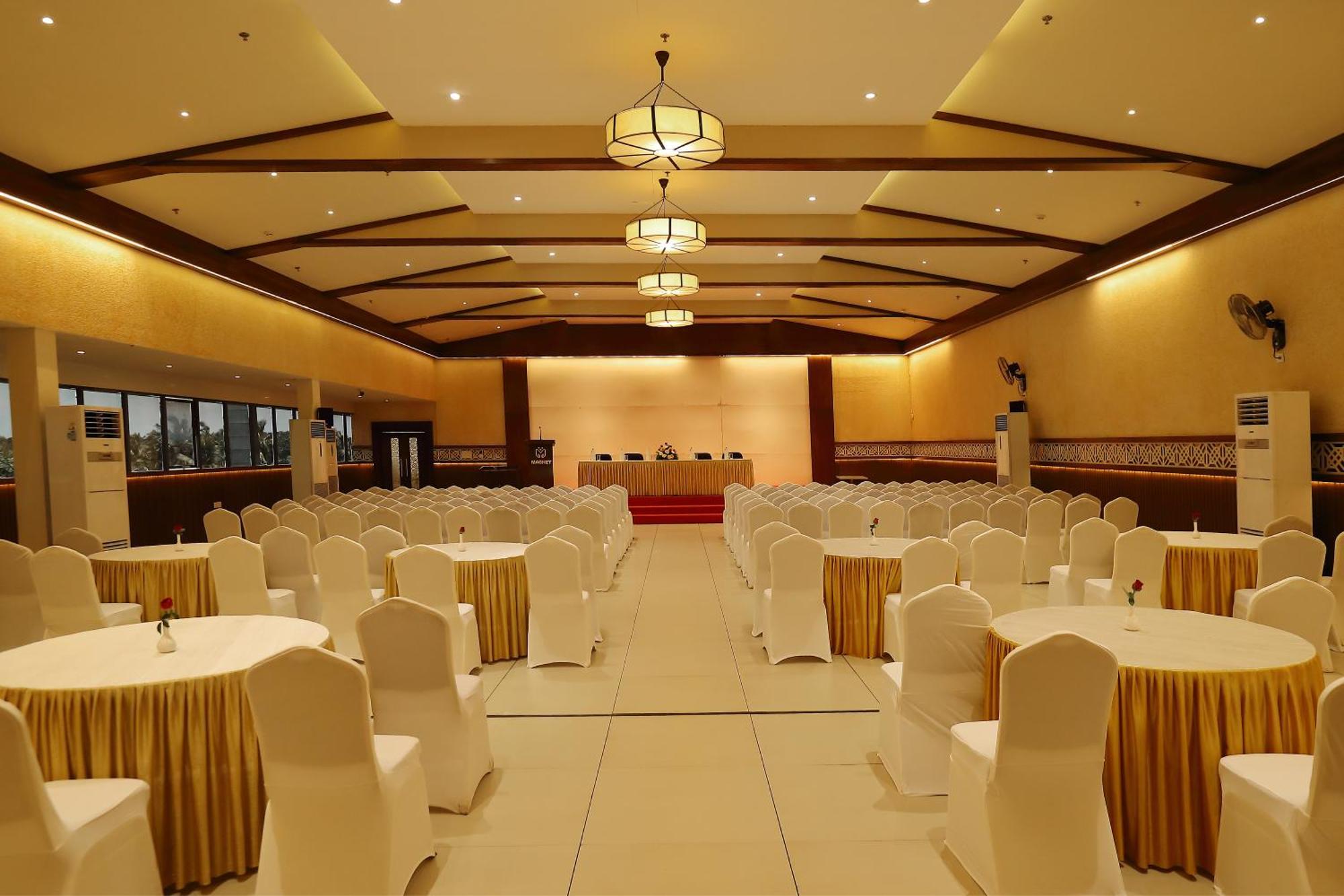 Magnet Hotel Kannur Exterior photo
