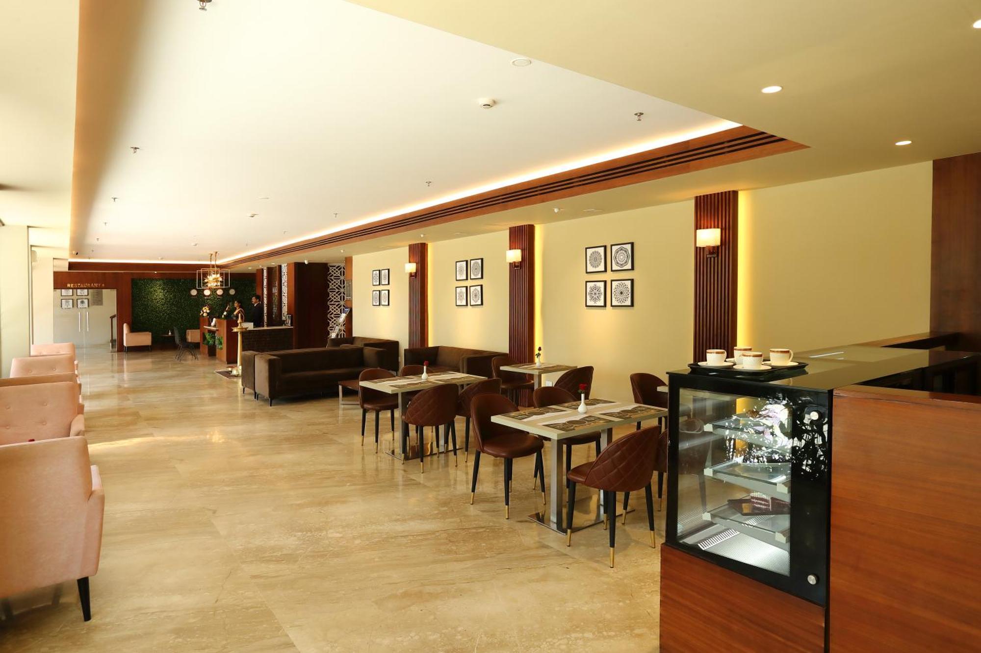 Magnet Hotel Kannur Exterior photo